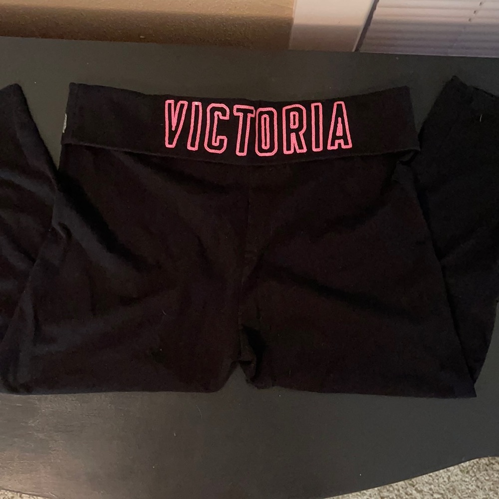 Victoria Secret Capri leggings